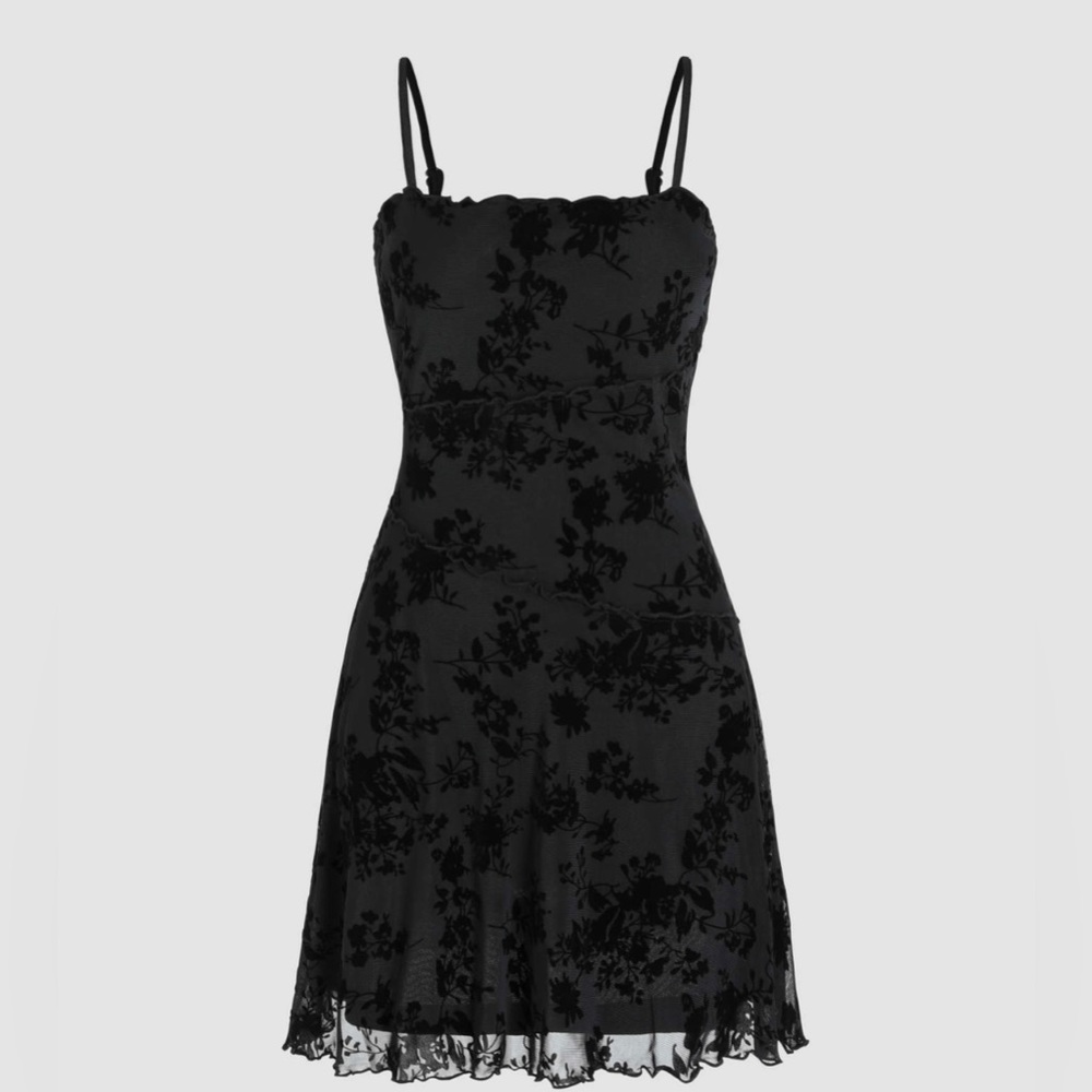 Cider Floral Lace Mini Dress in Black